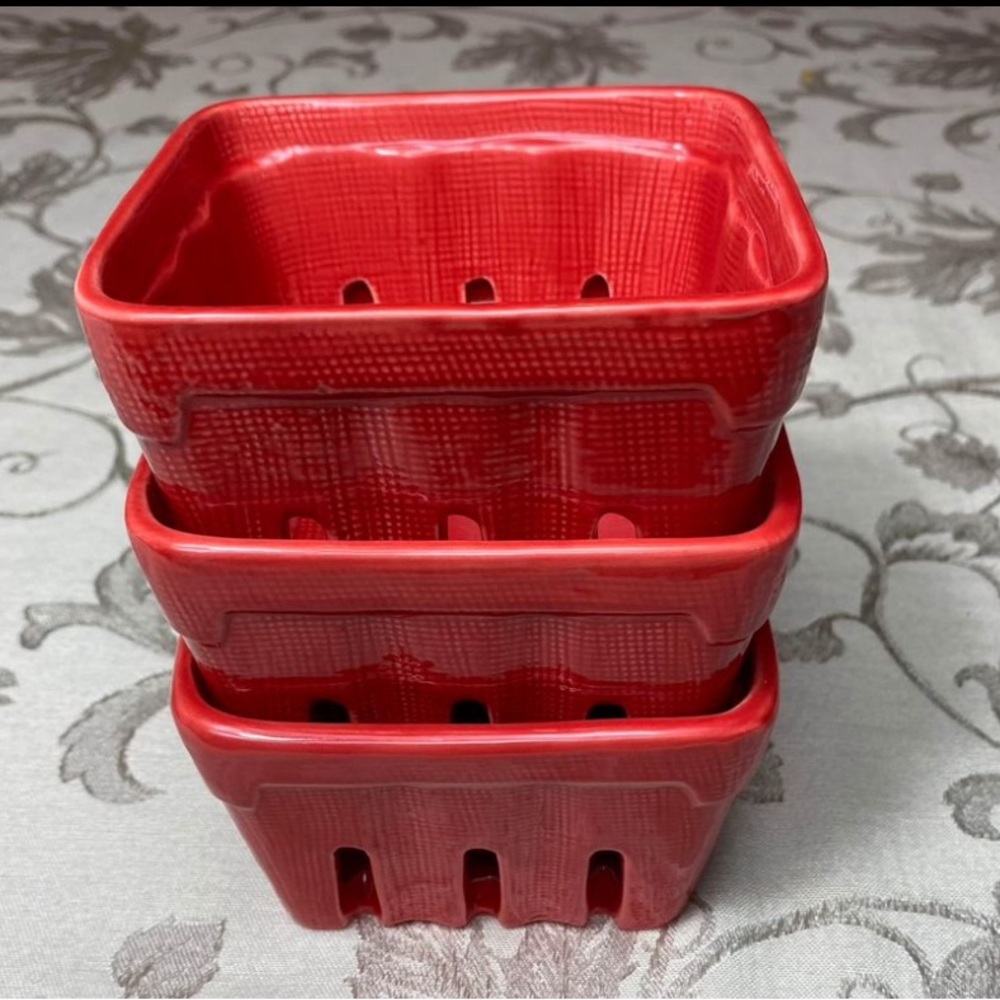 Pier 1 Red Ceramic Berry Basket Colanders / Containers - Set of 3